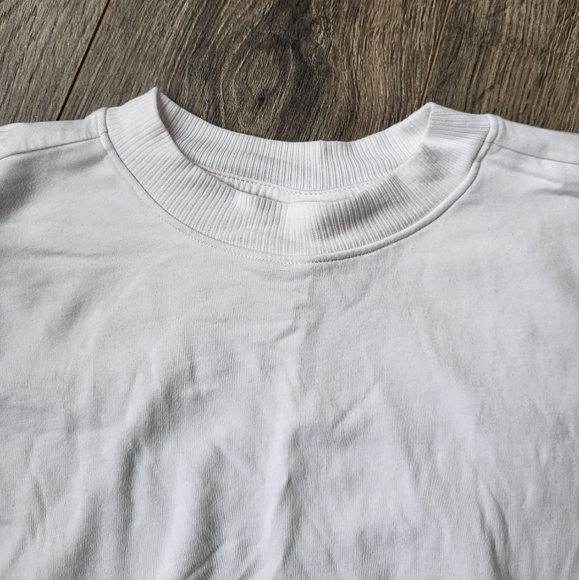 CALIA by Carrie Underwood Everyday Twist Cropped Tee White {XS} - Picture 3 of 6